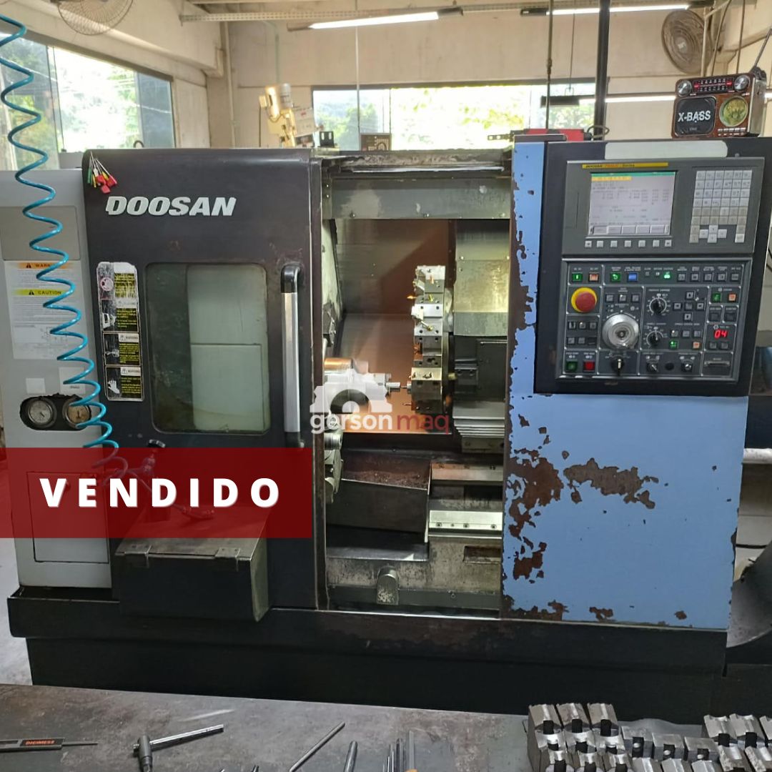 TORNO CNC DOOSAN LYNX 220 ANO 2007
